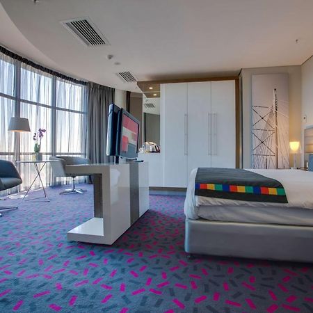 Park Inn Sandton Йоханесбург Екстериор снимка