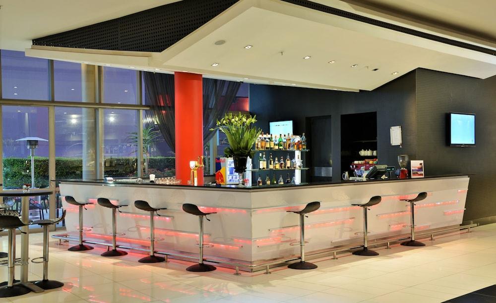 Park Inn Sandton Йоханесбург Екстериор снимка