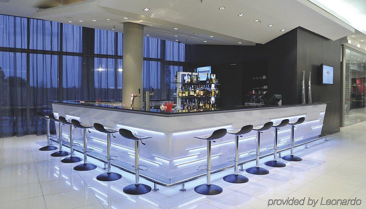 Park Inn Sandton Йоханесбург Ресторант снимка