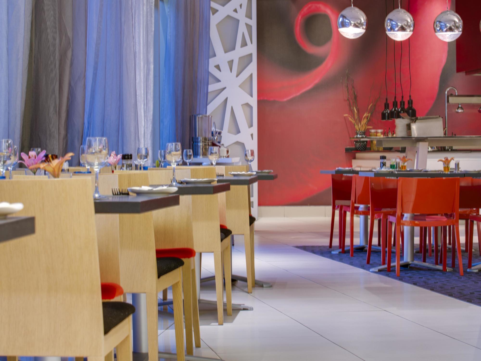 Park Inn Sandton Йоханесбург Екстериор снимка