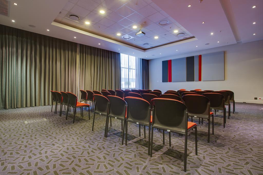 Park Inn Sandton Йоханесбург Екстериор снимка