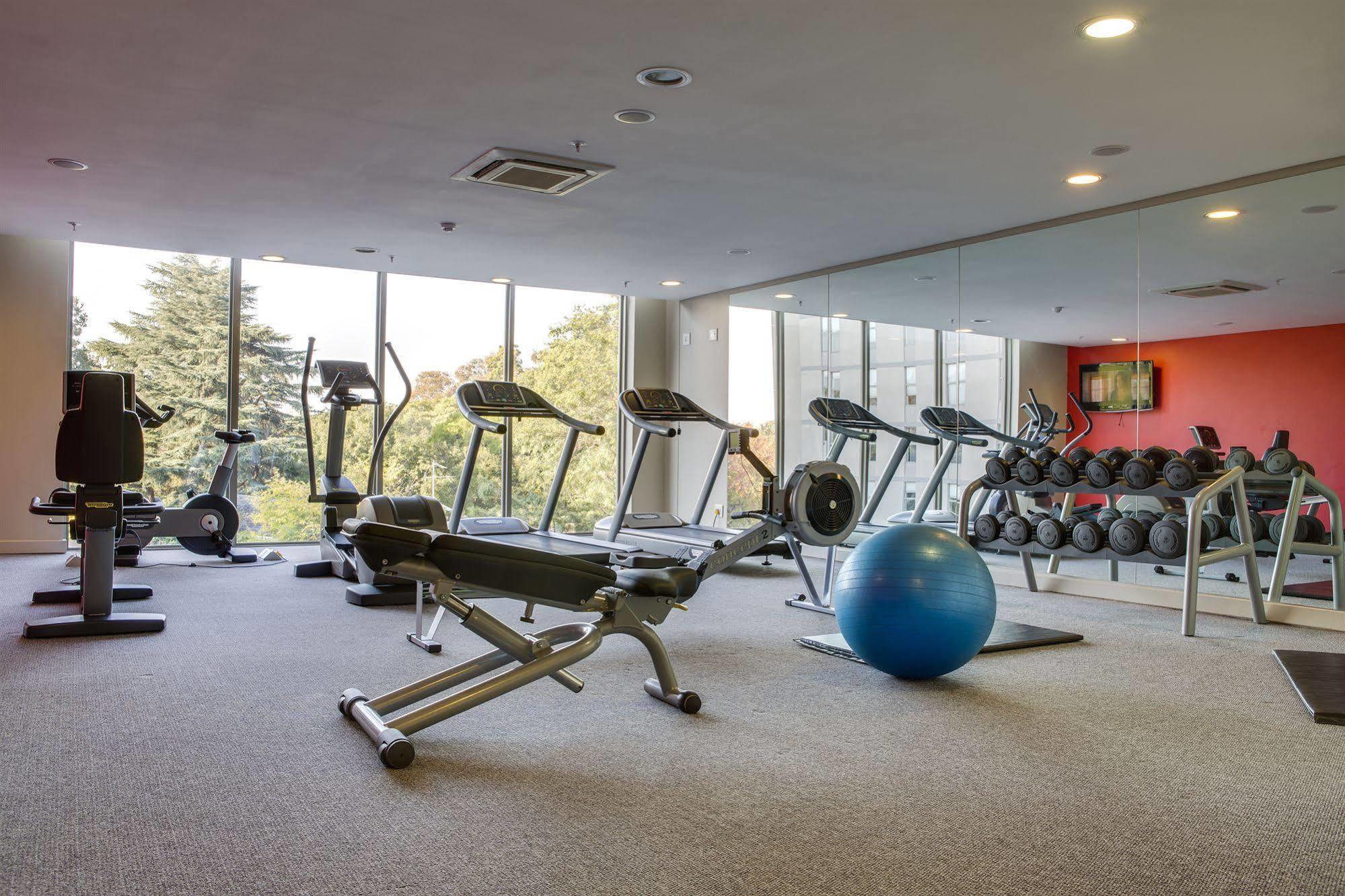 Park Inn Sandton Йоханесбург Екстериор снимка