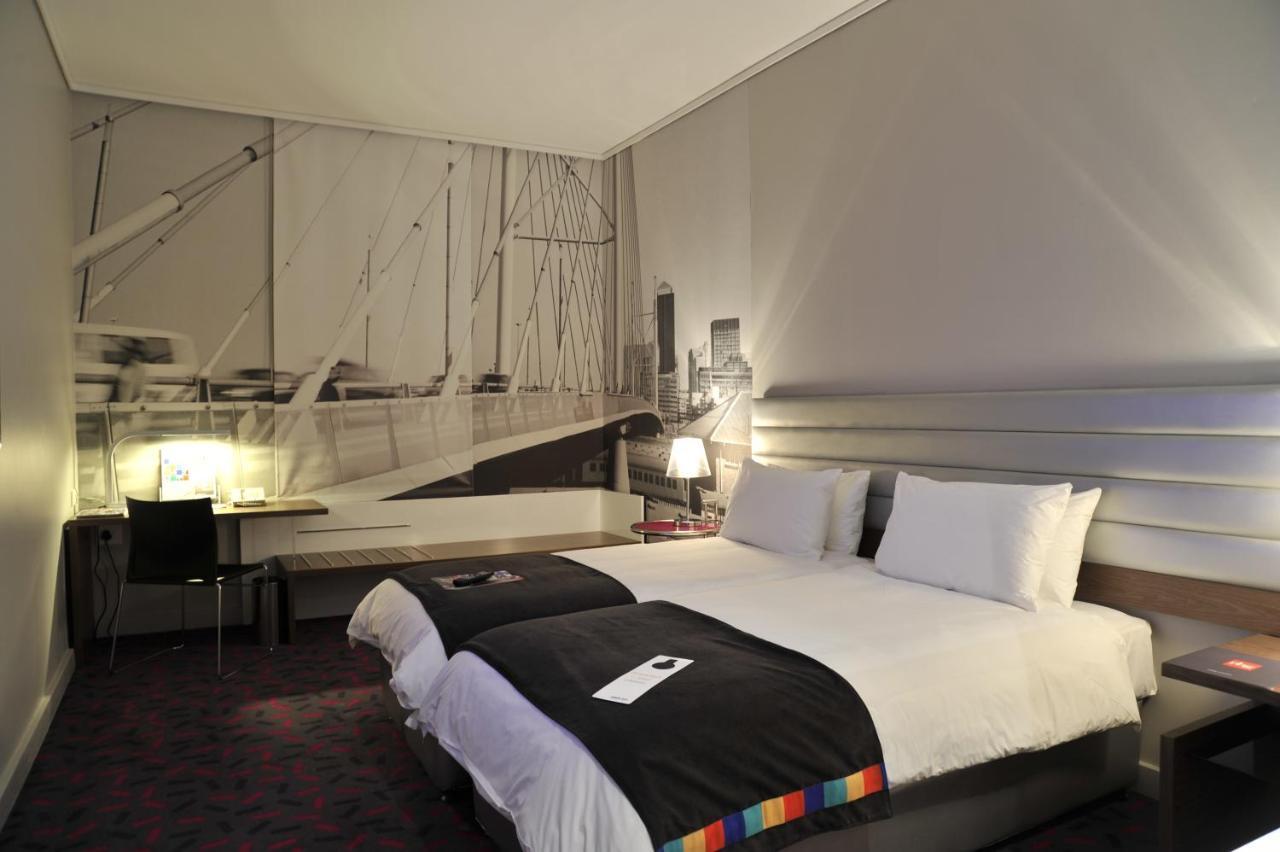 Park Inn Sandton Йоханесбург Екстериор снимка