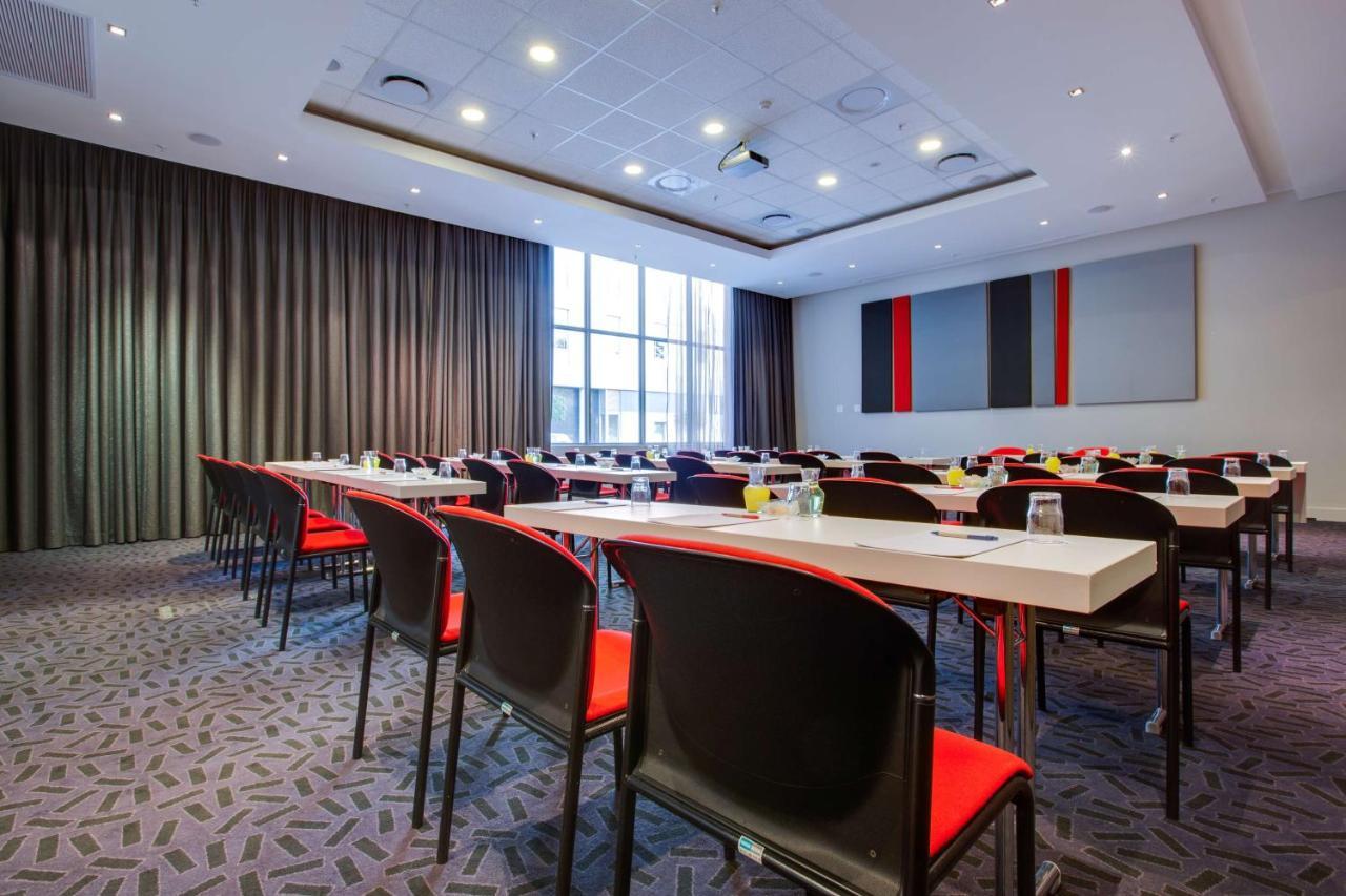 Park Inn Sandton Йоханесбург Екстериор снимка