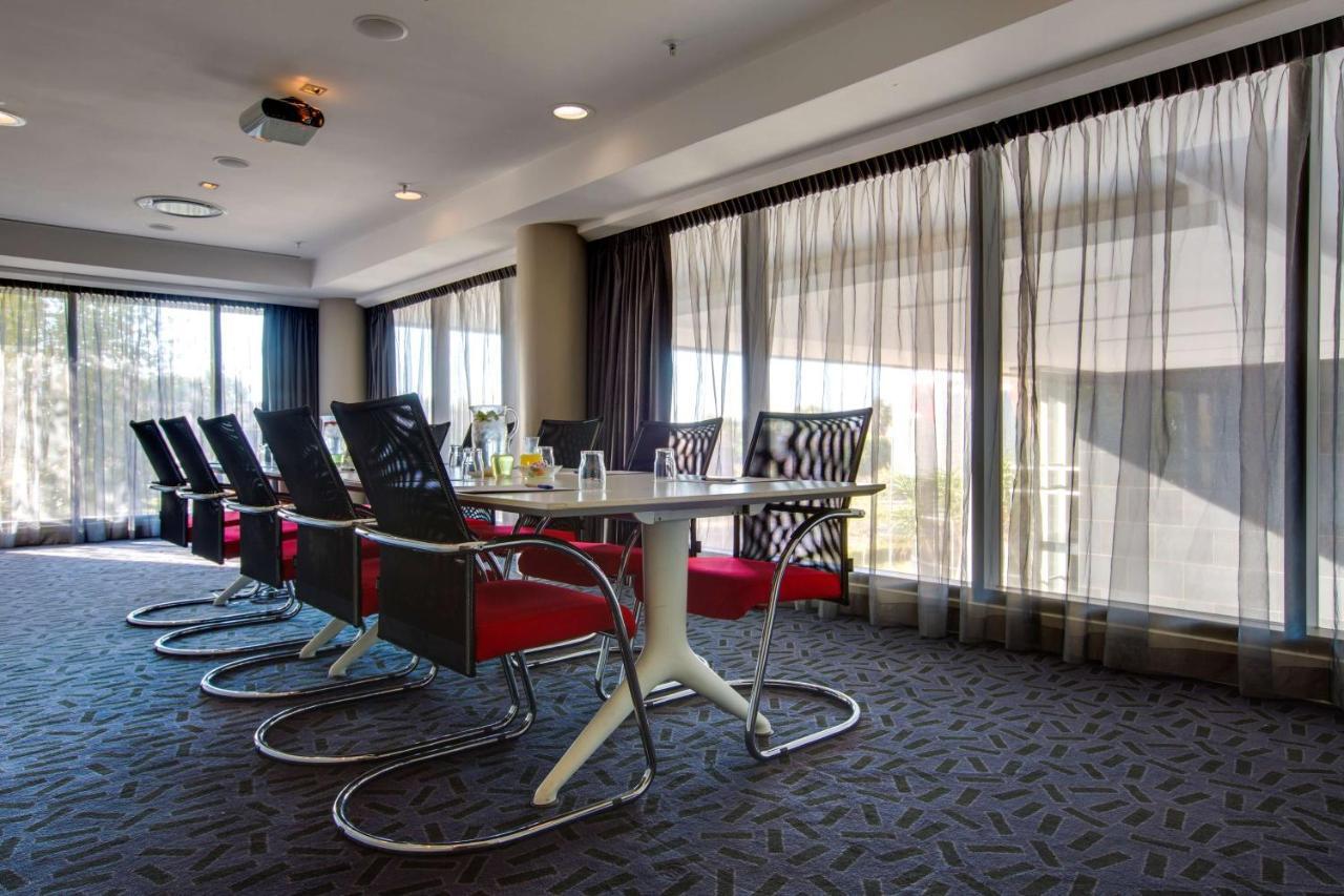 Park Inn Sandton Йоханесбург Екстериор снимка